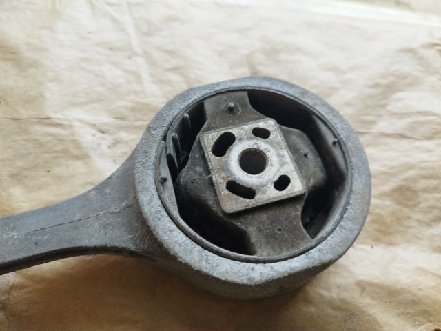 bontott SKODA FABIA I Váltó Tartó Bak (Pozíciófüggetlen)