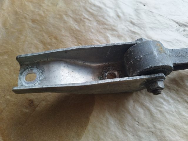 bontott SKODA FABIA I Váltó Tartó Bak (Pozíciófüggetlen)