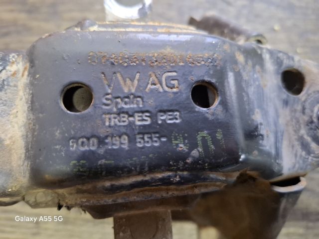 bontott SKODA FABIA I Váltó Tartó Bak (Pozíciófüggetlen)