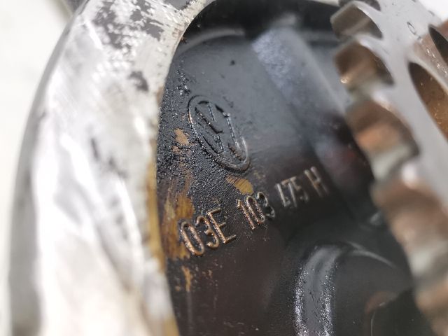 bontott SKODA FABIA I Vezérműtengely Házzal