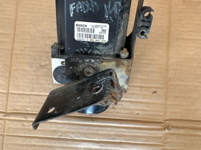 bontott SKODA FABIA I ABS Kocka