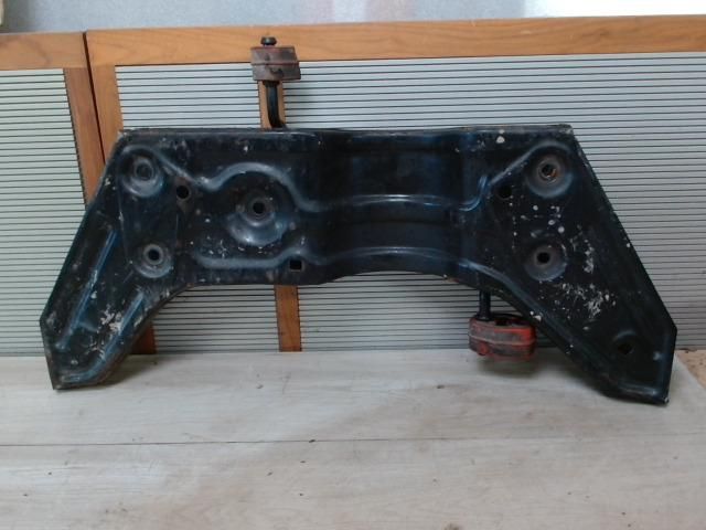 bontott SKODA FABIA I Első Bölcső