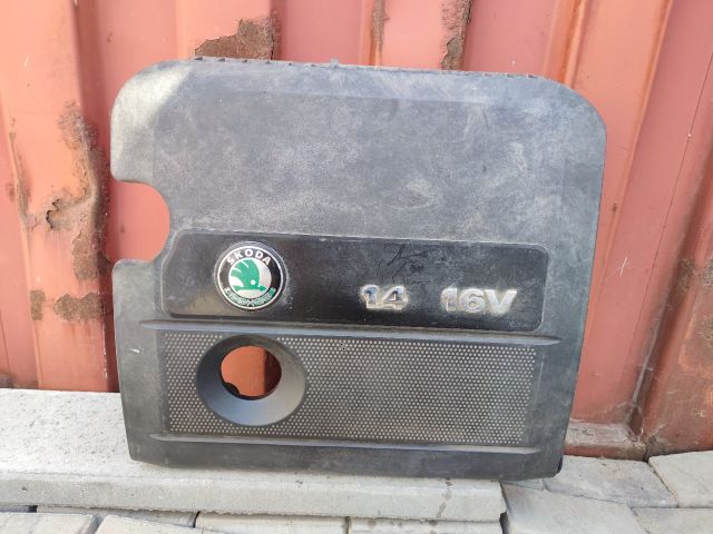 bontott SKODA FABIA I Felső Motorburkolat