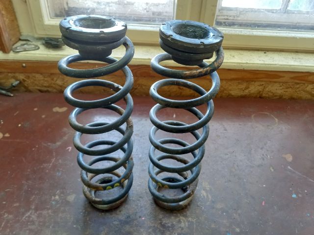 bontott SKODA FABIA I Hátsó Rugó