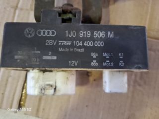 bontott SKODA FABIA I Hűtőventilátor Relé