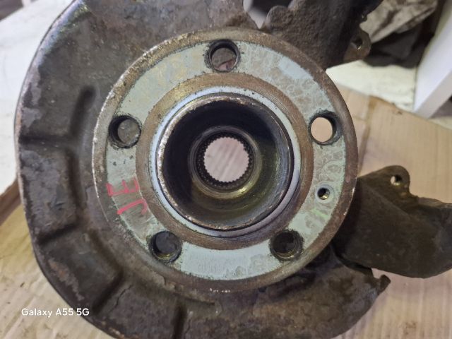 bontott SKODA FABIA I Jobb első Csonkállvány Kerékaggyal