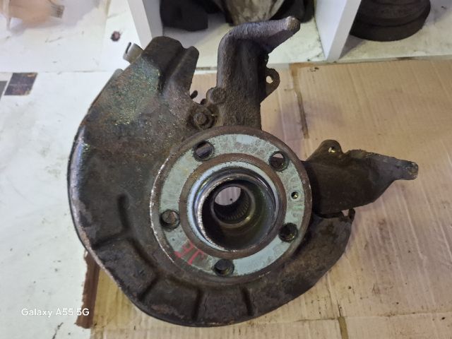 bontott SKODA FABIA I Jobb első Csonkállvány Kerékaggyal