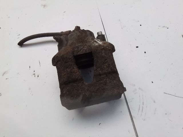 bontott SKODA FABIA I Jobb első Féknyereg Munkahengerrel