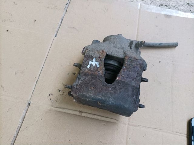 bontott SKODA FABIA I Jobb első Féknyereg Munkahengerrel