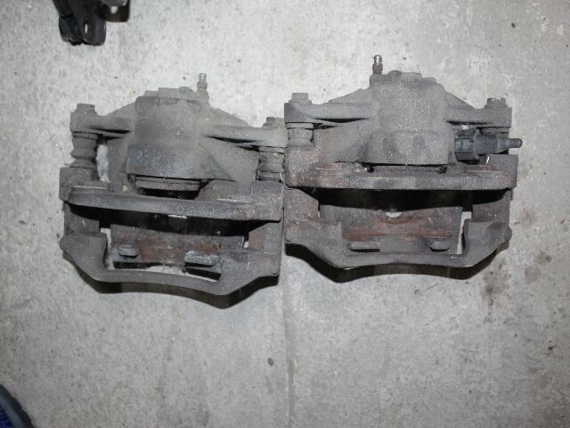 bontott SKODA FABIA I Jobb első Féknyereg Munkahengerrel