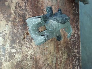 bontott SKODA FABIA I Jobb hátsó Féknyereg Munkahengerrel