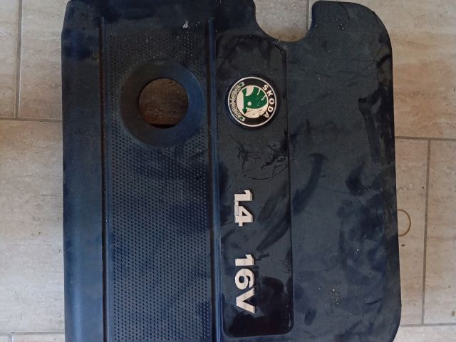 bontott SKODA FABIA I Légszűrő Ház