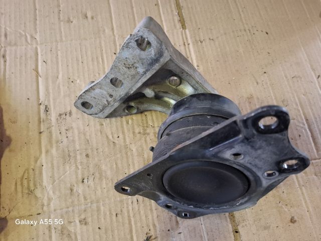 bontott SKODA FABIA I Motor Tartó Bak (Fém)