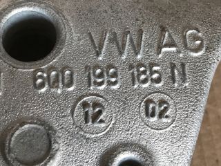 bontott SKODA FABIA I Motor Tartó Bak Jobb