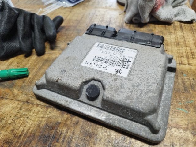 bontott SKODA FABIA I Motorvezérlő