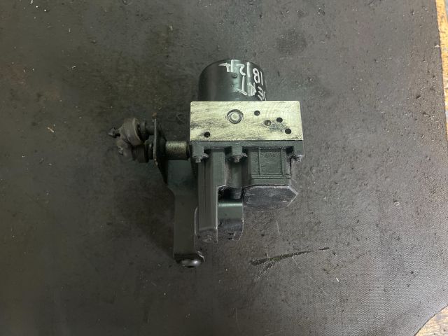 bontott SKODA FABIA I ABS Kocka