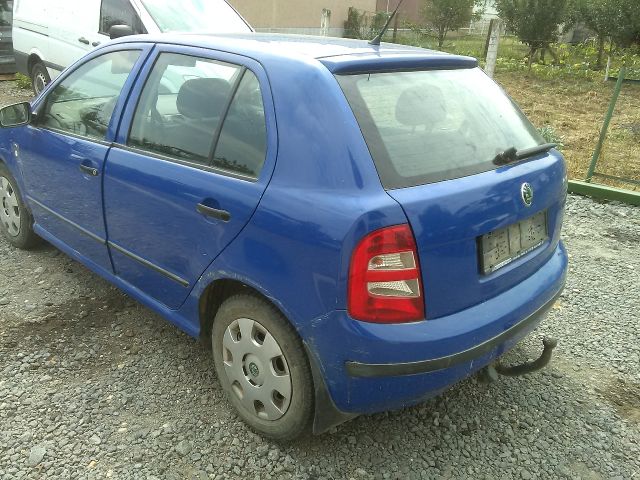 bontott SKODA FABIA I Bal első Csonkállvány Kerékaggyal