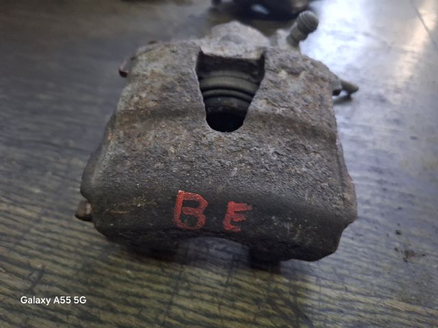 bontott SKODA FABIA I Bal első Féknyereg Munkahengerrel