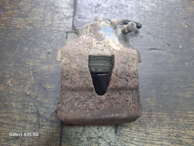 bontott SKODA FABIA I Bal első Féknyereg Munkahengerrel