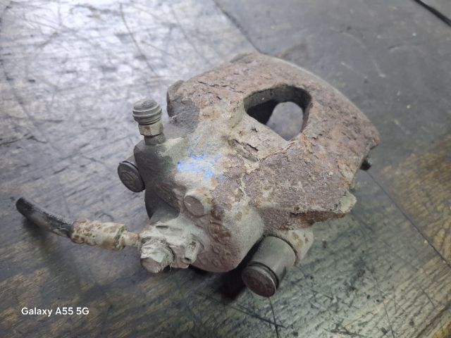 bontott SKODA FABIA I Bal első Féknyereg Munkahengerrel