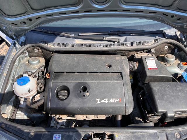 bontott SKODA FABIA I Bal első Gólyaláb (Lengécsillapító, Rugó)