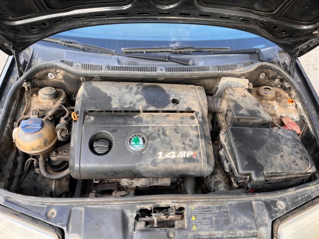 bontott SKODA FABIA I Bal első Gólyaláb (Lengécsillapító, Rugó)