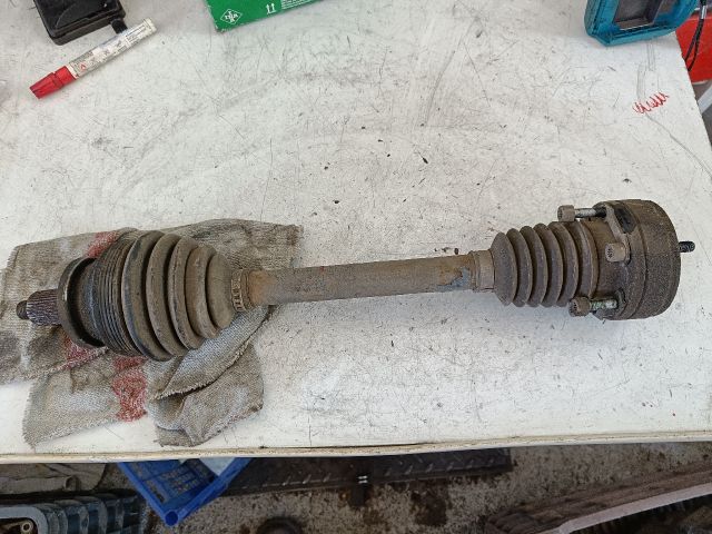 bontott SKODA FABIA I Bal Féltengely