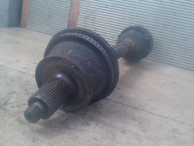 bontott SKODA FABIA I Bal Féltengely