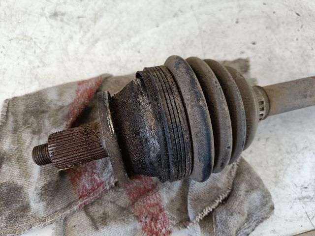 bontott SKODA FABIA I Bal Féltengely