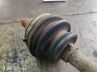 bontott SKODA FABIA I Bal Féltengely