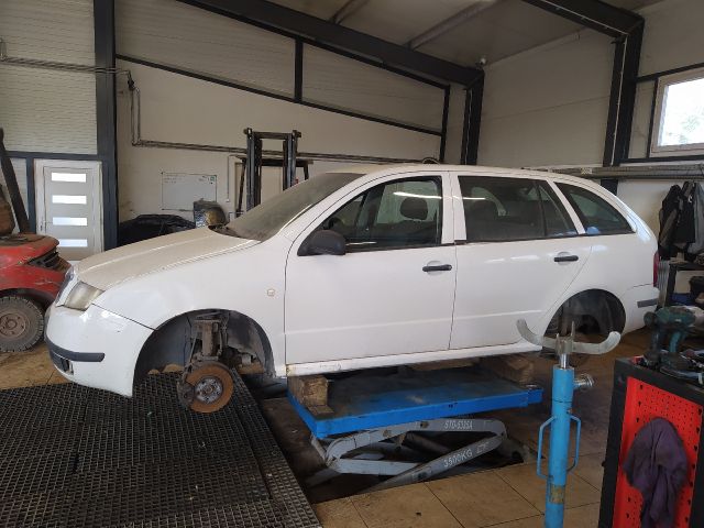 bontott SKODA FABIA I Bal hátsó Rugó