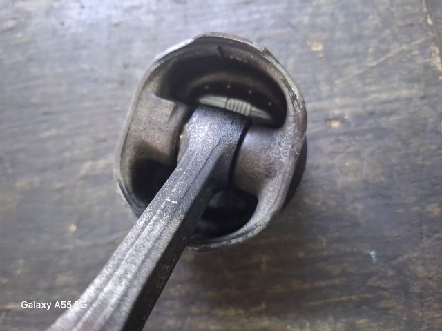 bontott SKODA FABIA I Dugattyú és Hajtókar