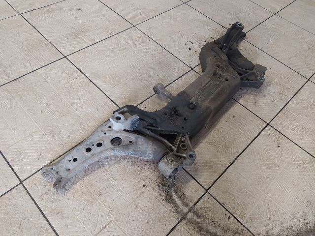 bontott SKODA FABIA I Első Bölcső