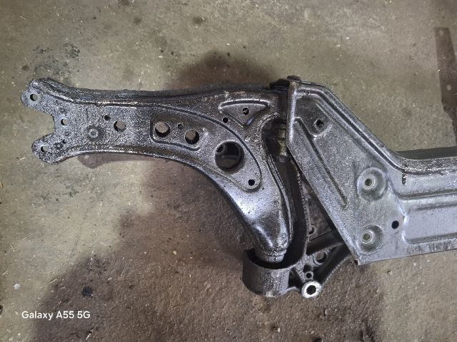 bontott SKODA FABIA I Első Bölcső