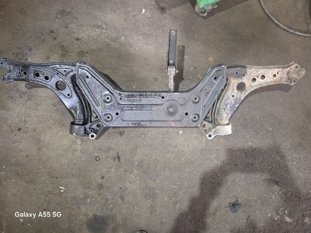 bontott SKODA FABIA I Első Bölcső