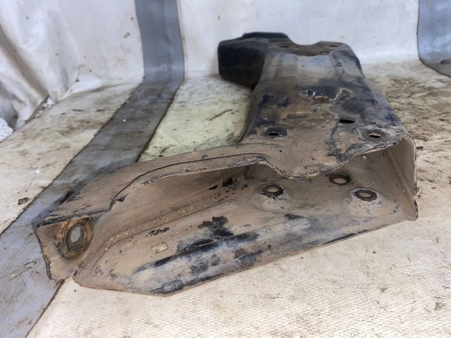 bontott SKODA FABIA I Első Bölcső