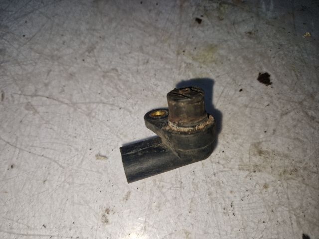 bontott SKODA FABIA I Főtengely Fordulatszám Jeladó