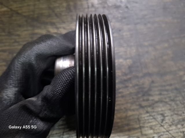 bontott SKODA FABIA I Főtengely Szíjtárcsa