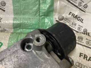 bontott SKODA FABIA I Generátor Tartó Bak