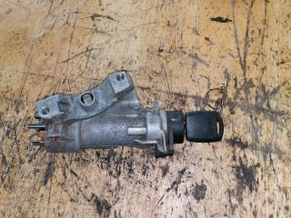 bontott SKODA FABIA I Gyújtáskapcsoló Házzal