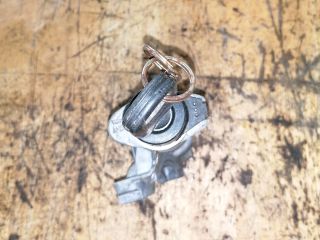 bontott SKODA FABIA I Gyújtáskapcsoló Házzal