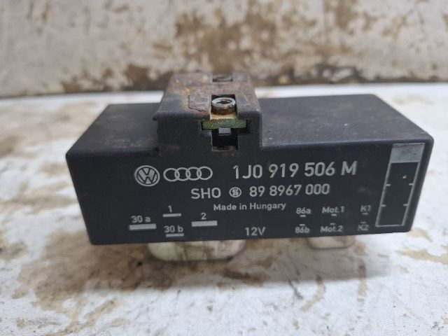 bontott SKODA FABIA I Hűtőventilátor Relé