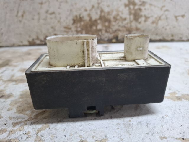 bontott SKODA FABIA I Hűtőventilátor Relé