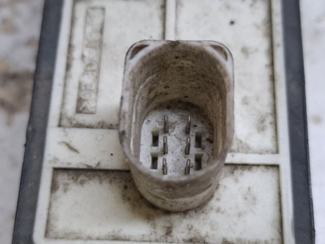 bontott SKODA FABIA I Hűtőventilátor Relé