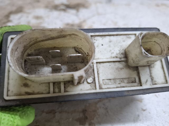 bontott SKODA FABIA I Hűtőventilátor Relé