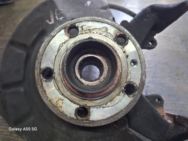 bontott SKODA FABIA I Jobb első Csonkállvány Kerékaggyal