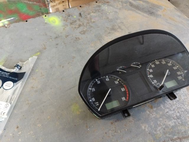 bontott SKODA FABIA I Kilométeróra