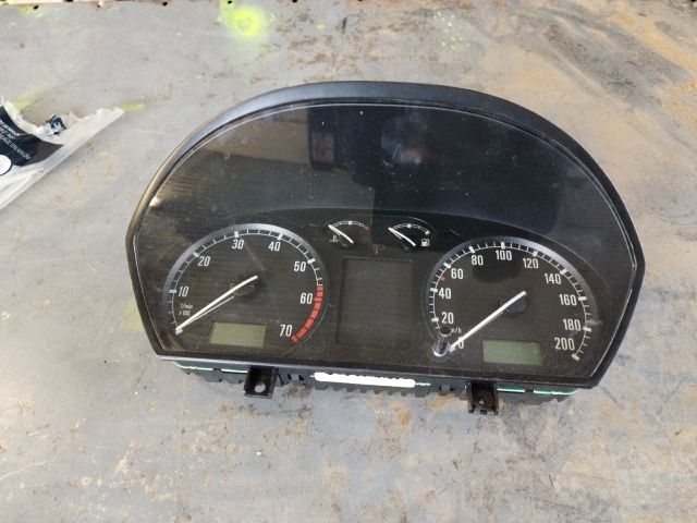 bontott SKODA FABIA I Kilométeróra