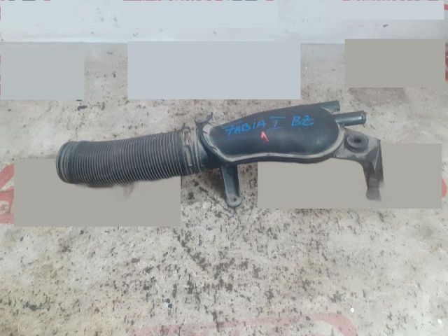 bontott SKODA FABIA I Légbeömlő Cső