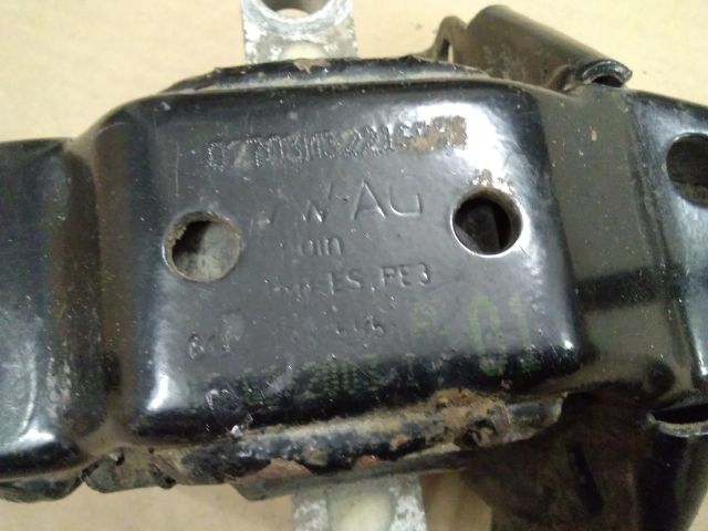 bontott SKODA FABIA I Motor Tartó Bak (Fém)